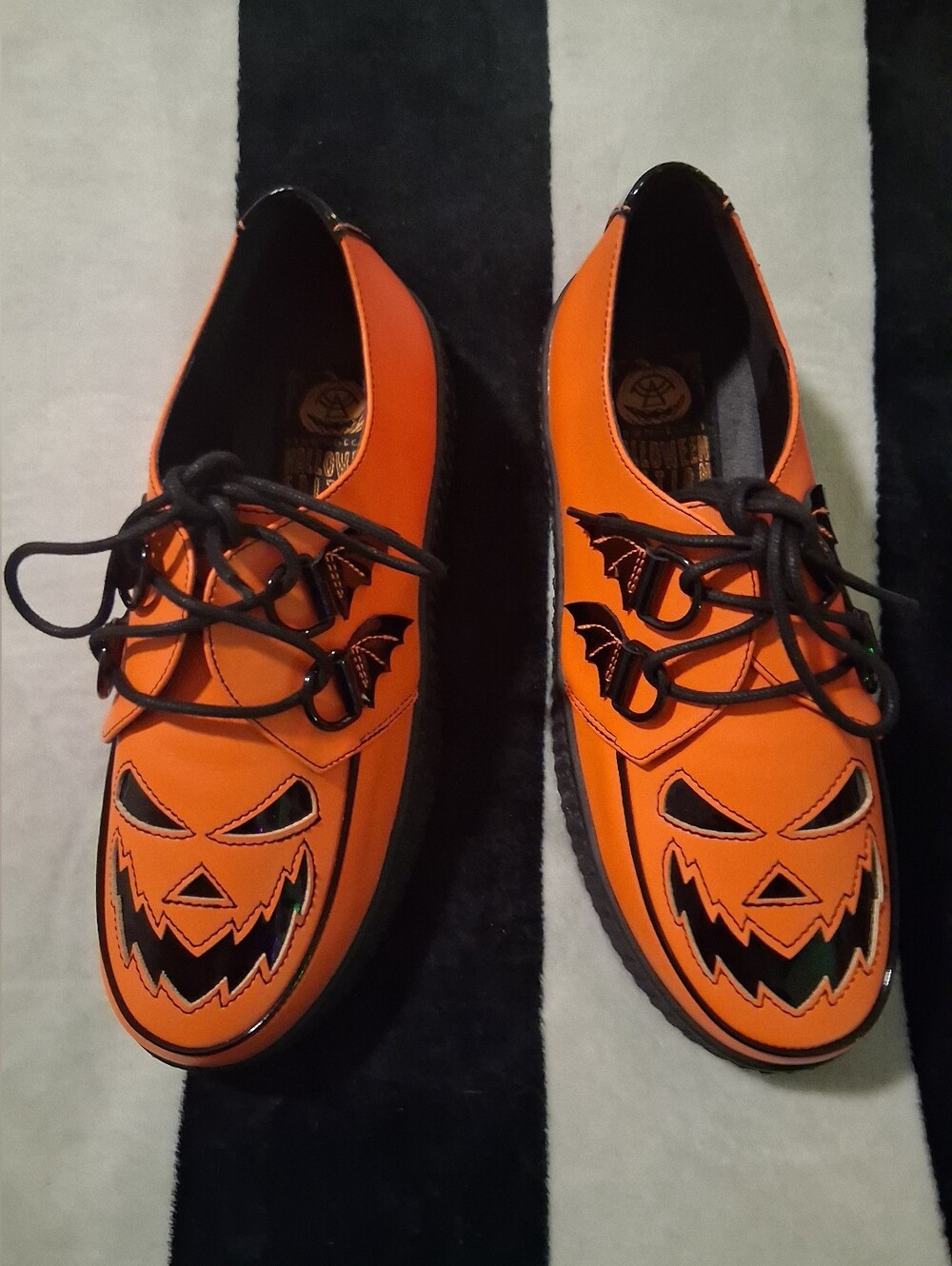 Strange Cvlt Creeper Platform Shoes - Orange Jack-O'-Lantern